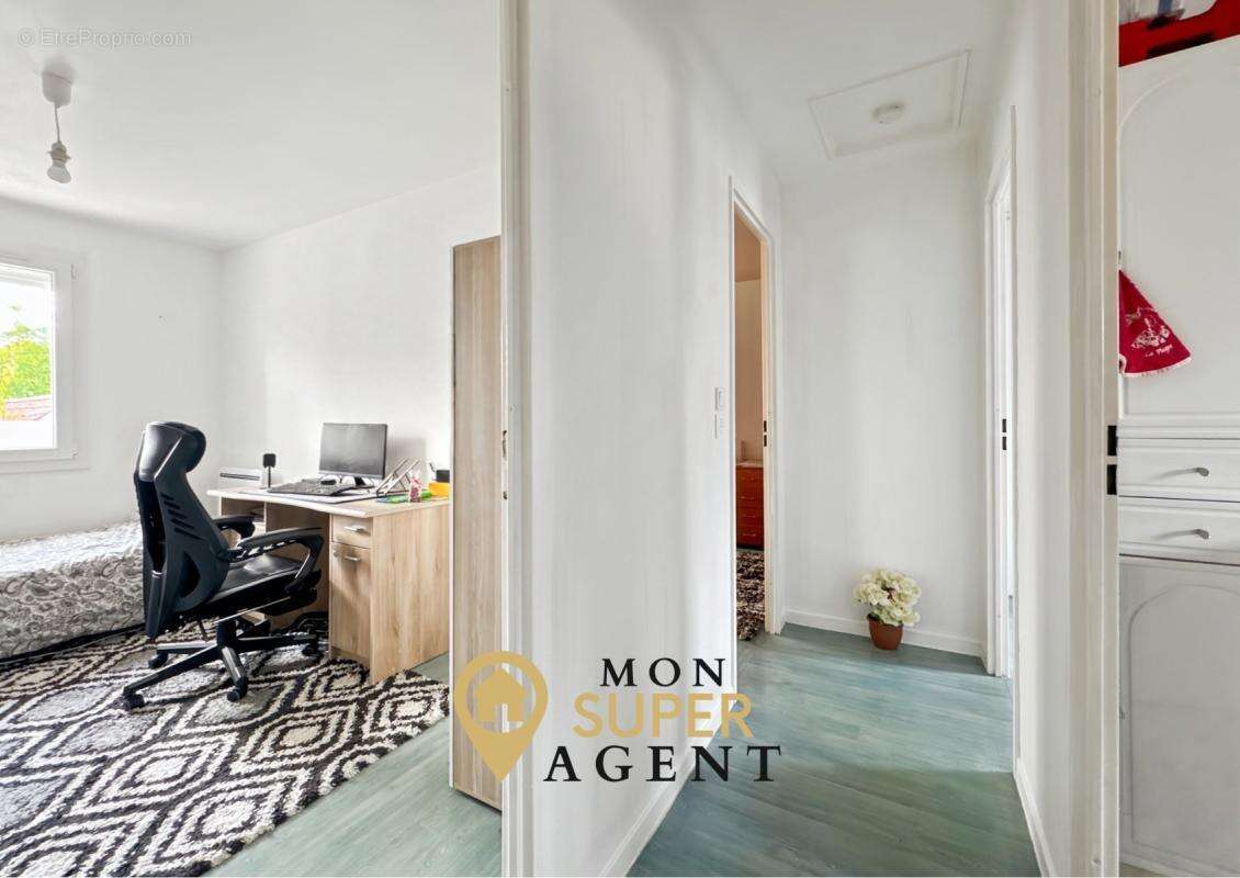 Maison à LE MEE-SUR-SEINE