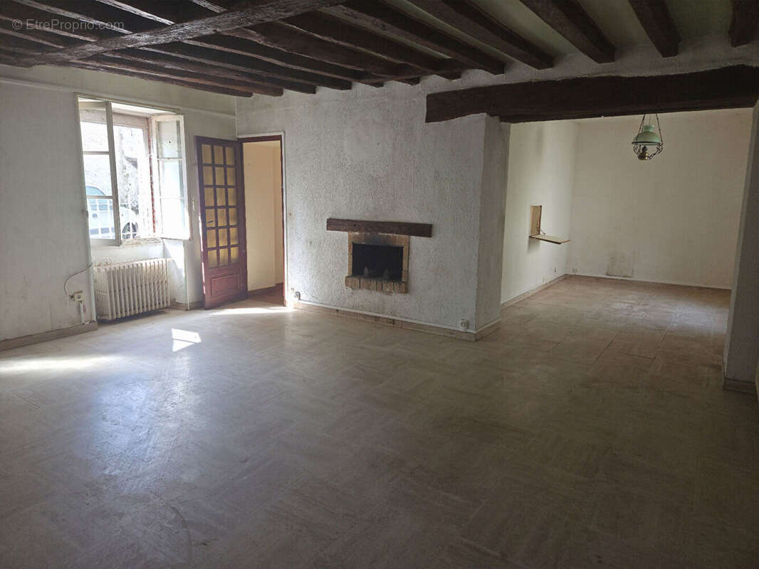 THENISY - 8 pièces - 171 m² habitable - photo 3
