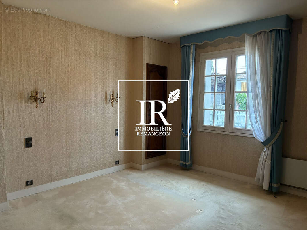 Maison 149 m² à Lamotte-Beuvron  - photo 5