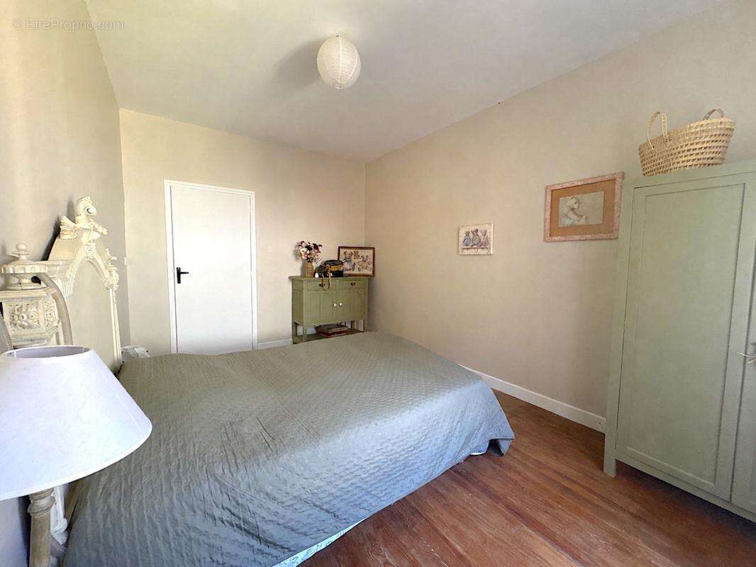 Maison à vendre 5 pièces 165m2 avec dépendances Proche de LE HOUGA (32) - photo 12