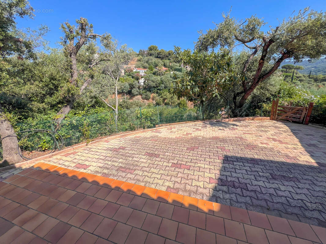 Maison à LA CROIX-VALMER