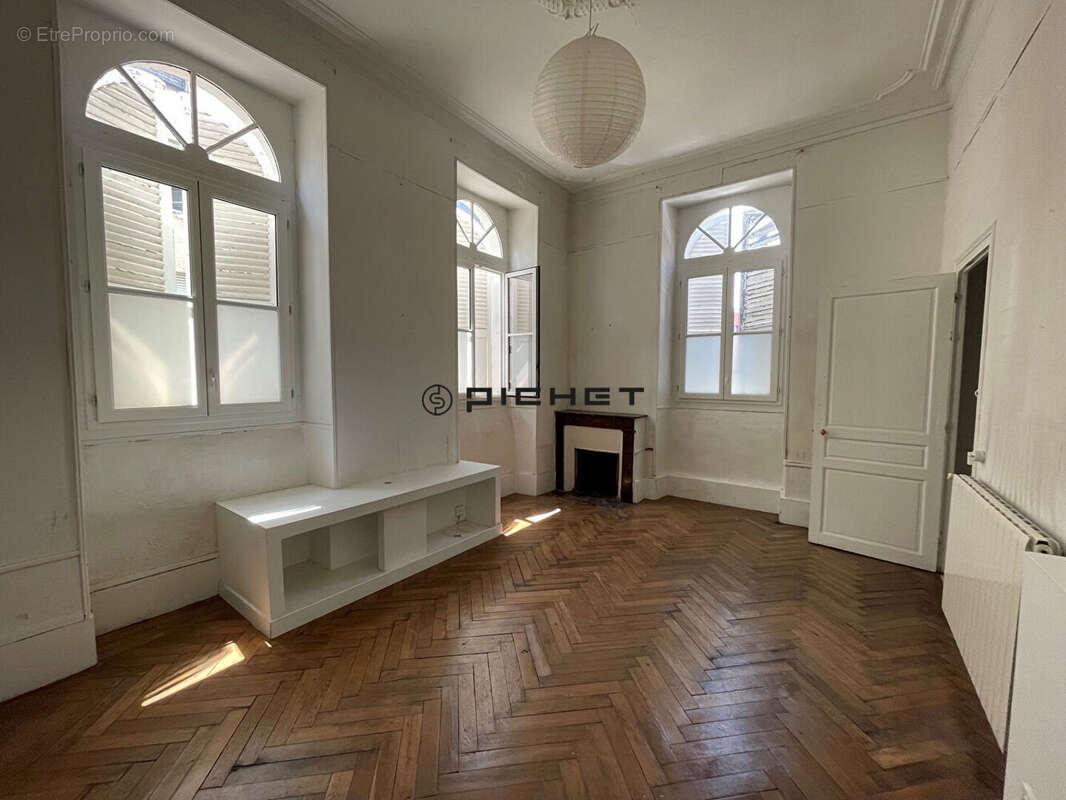 Appartement à PAU