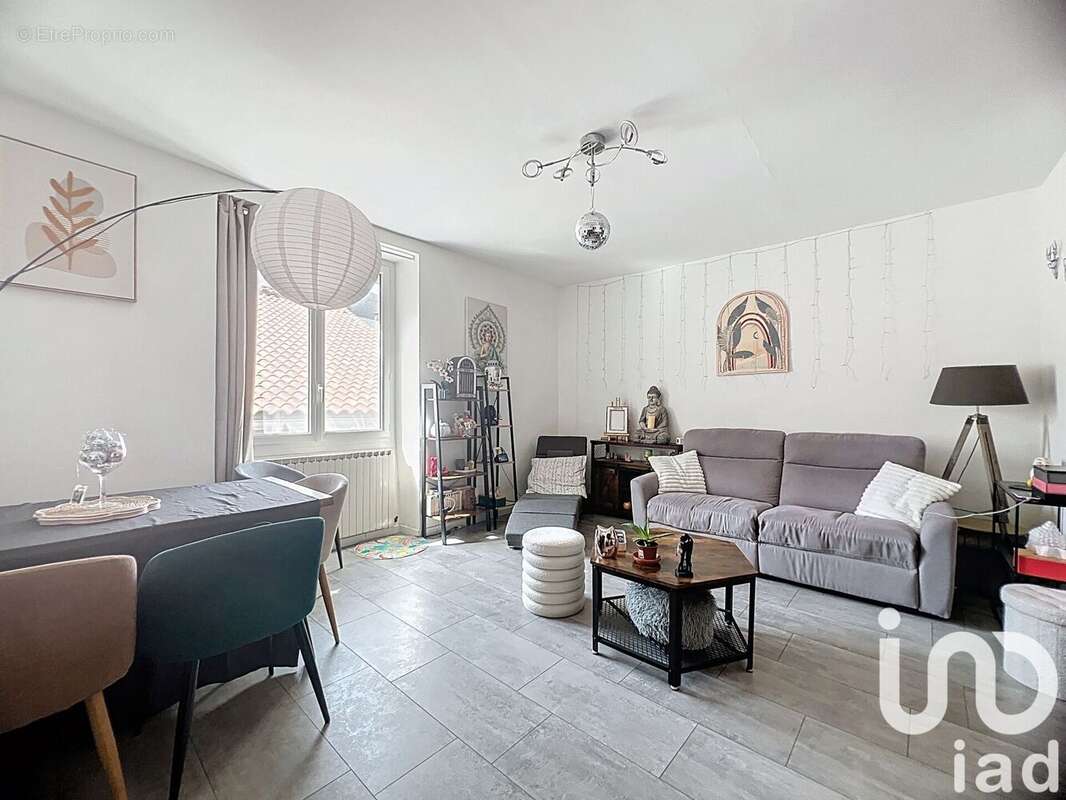 Photo 2 - Appartement à MILLAU