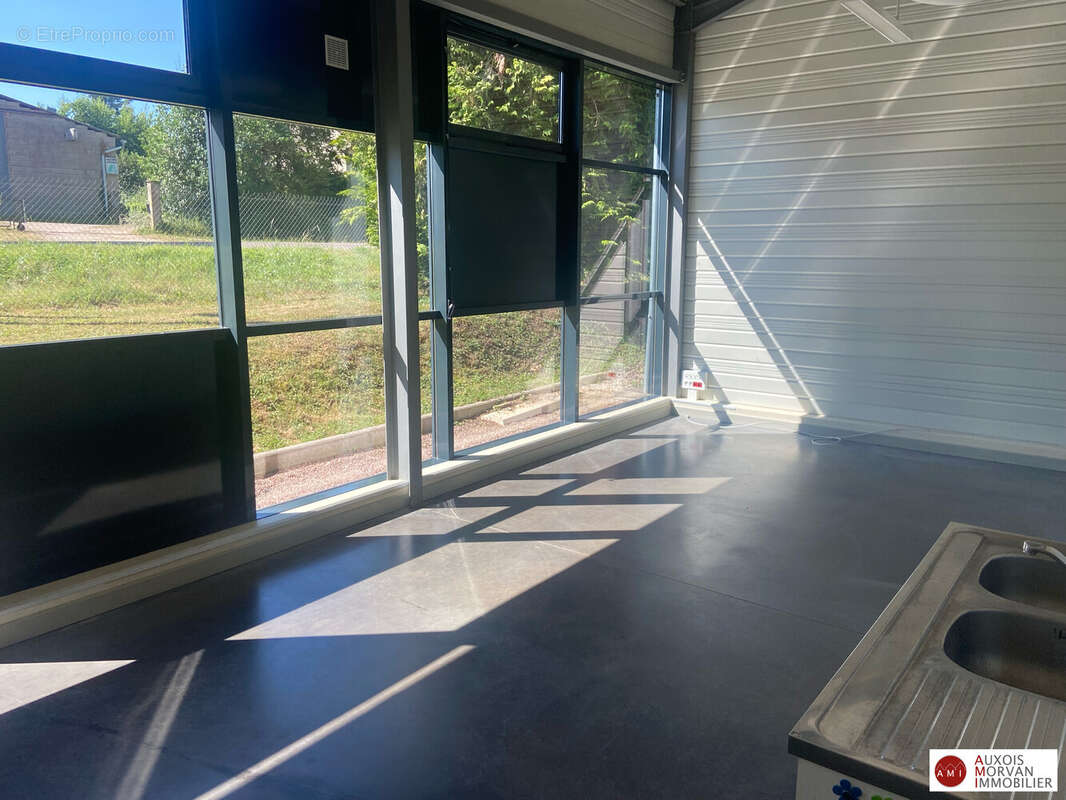 Commerce 388 m² à Semur-En-Auxois  - photo 8