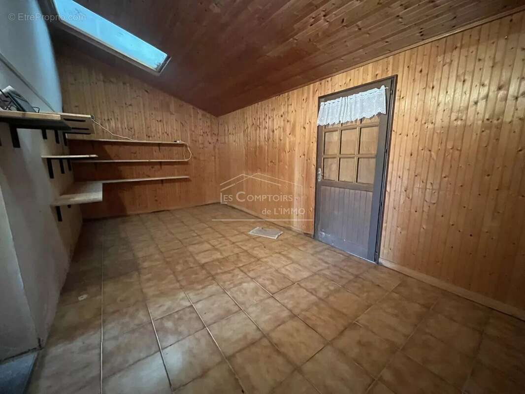 Maison à LA CHAPELLE-LAUNAY