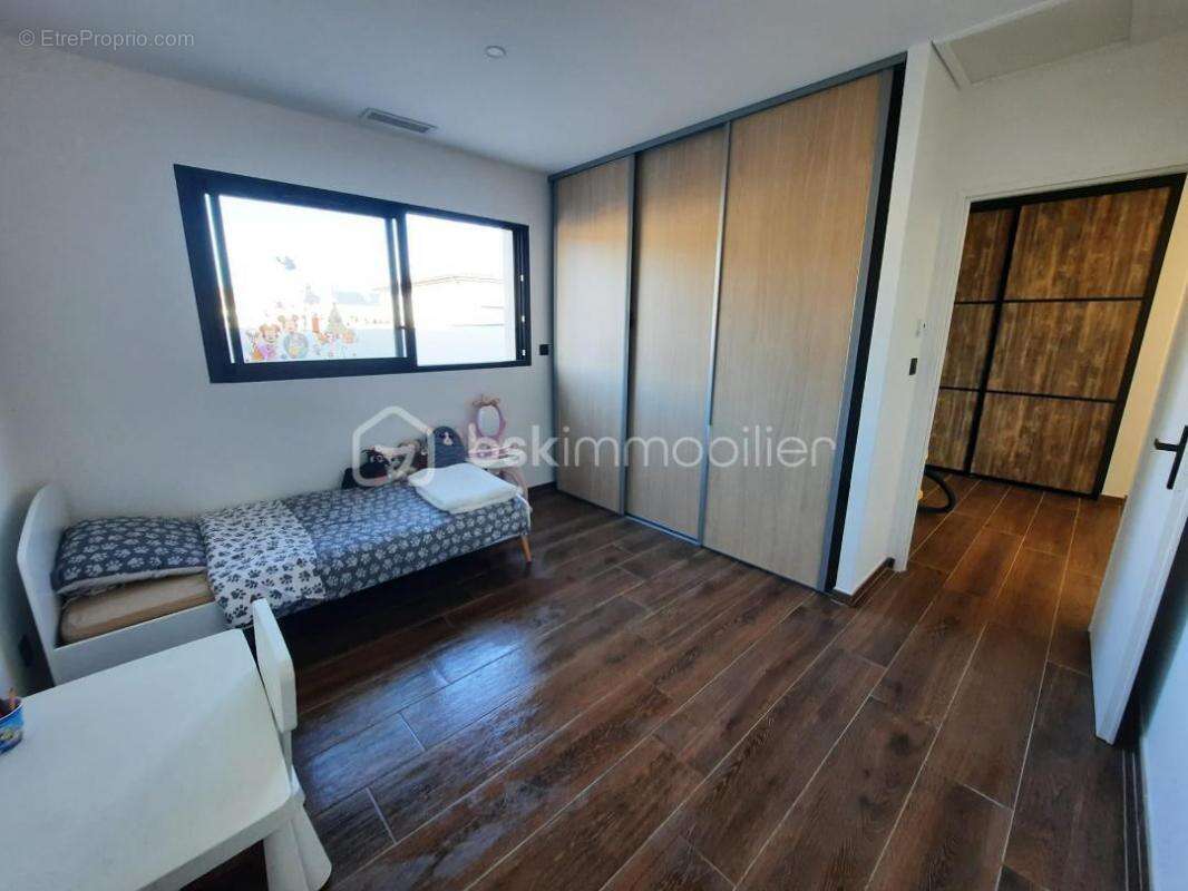 Maison à SAINT-ANDRE-DE-ROQUELONGUE