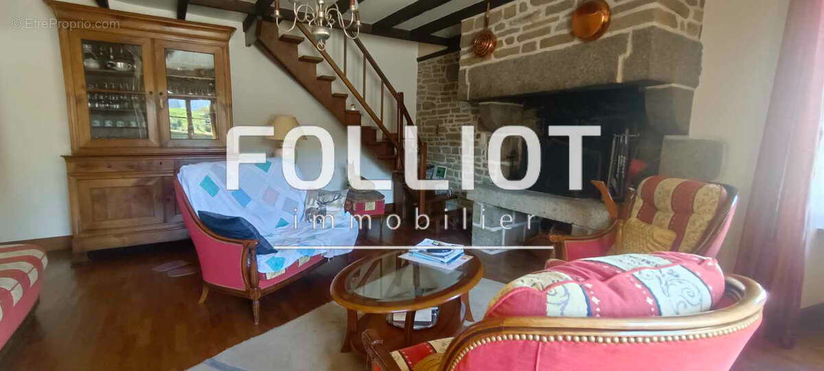 Maison à VILLEDIEU-LES-POELES