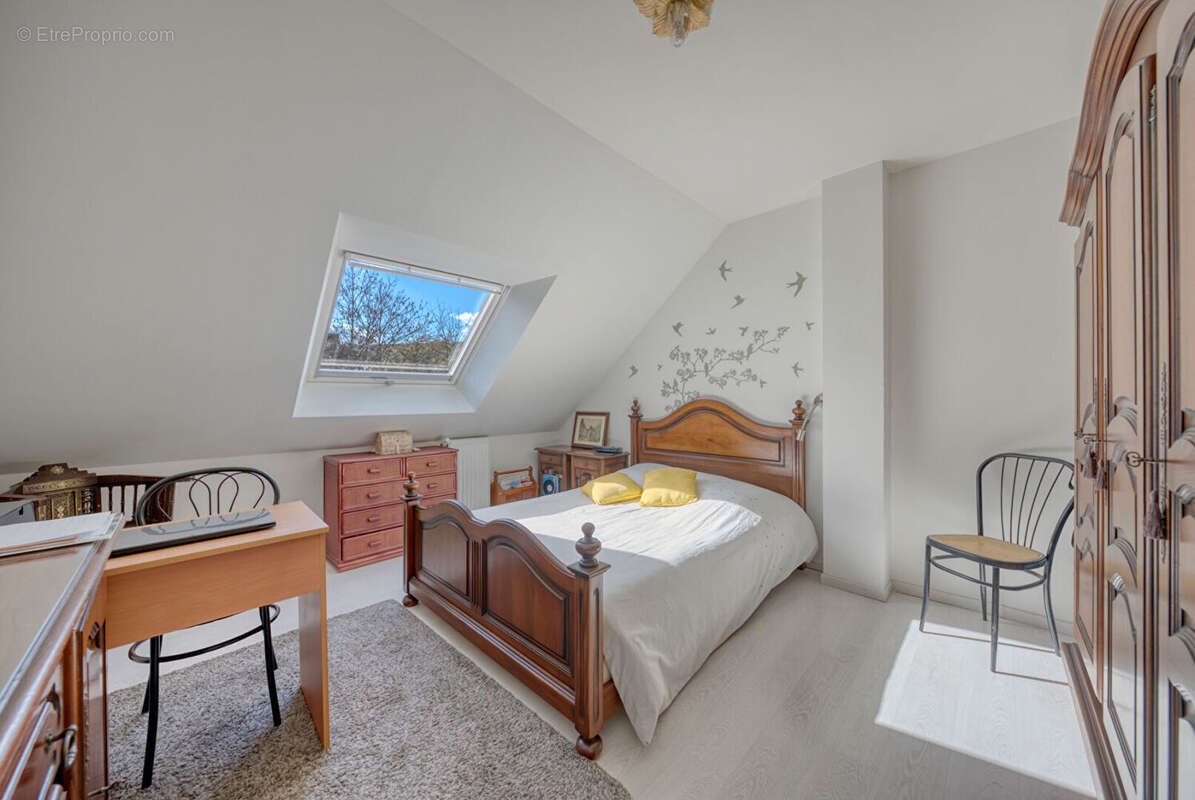 Maison - Longs Champs - photo 8