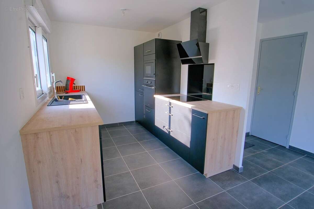 SECQUEVILLE-EN-BESSIN - Maison de 2023 avec 3 chambres & garage - photo 5