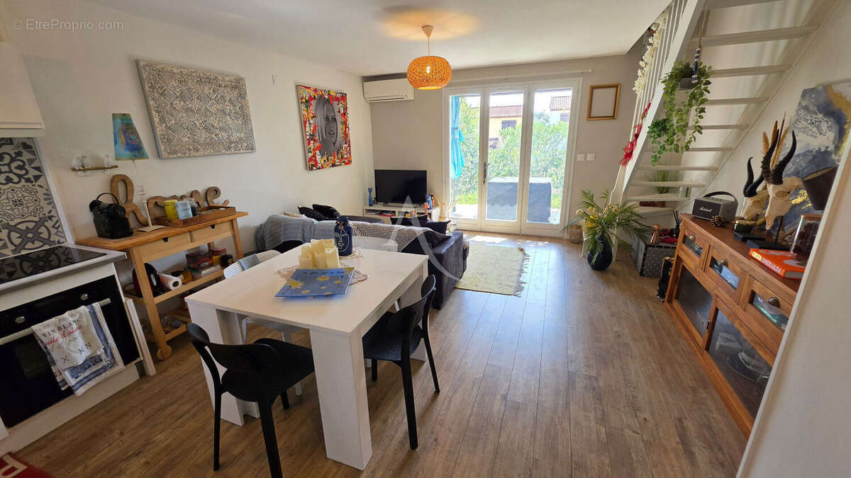Appartement à CARQUEIRANNE