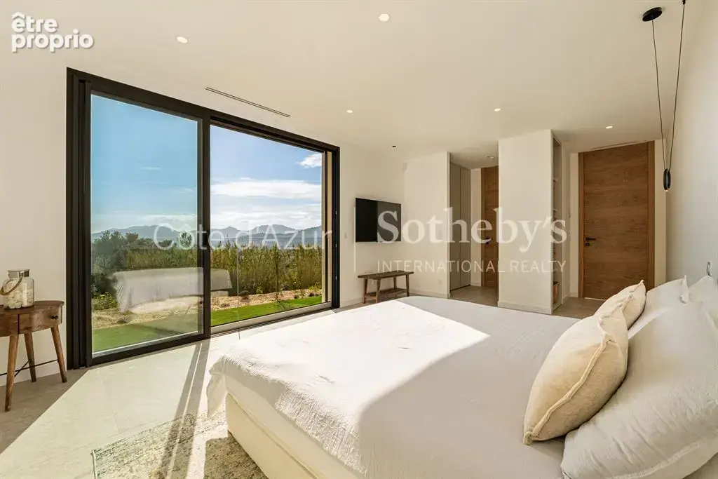 Mougins, villa de prestige avec vue panoramique, piscine, maison d'amis et parc privé - photo 14