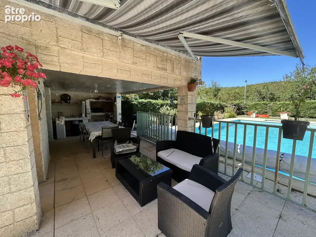 Maison familiale avec piscine et T2 indépendant   Pinsac 46 - photo 14