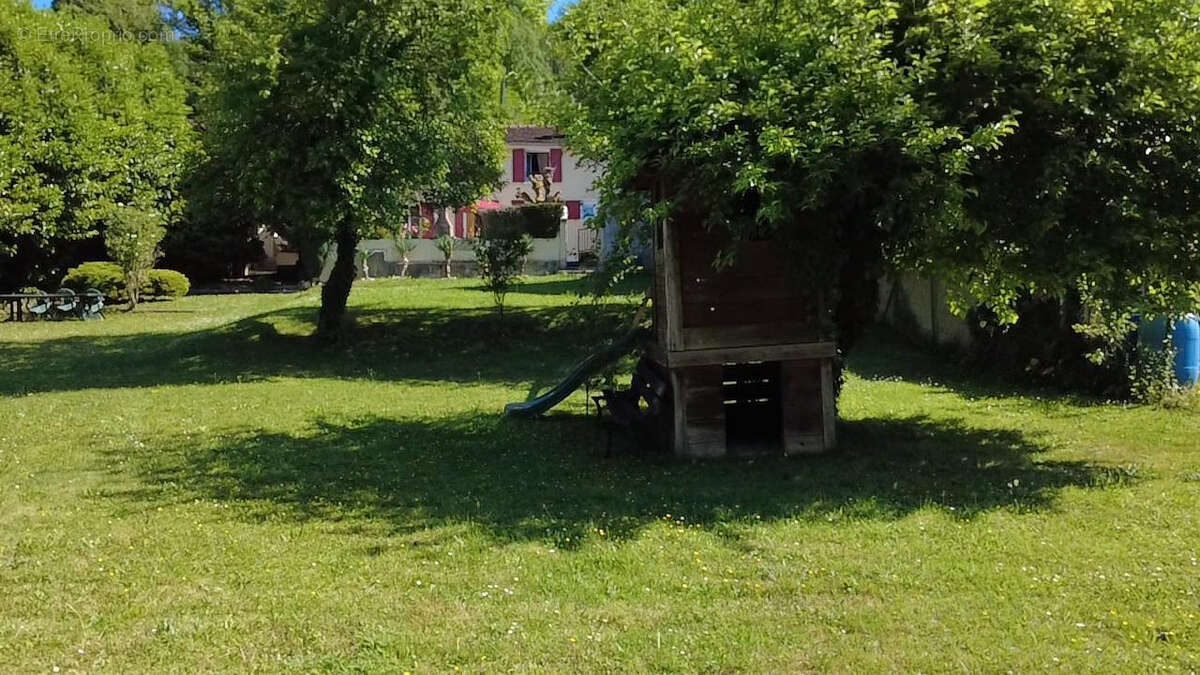 Maison à DONNEMARIE-DONTILLY