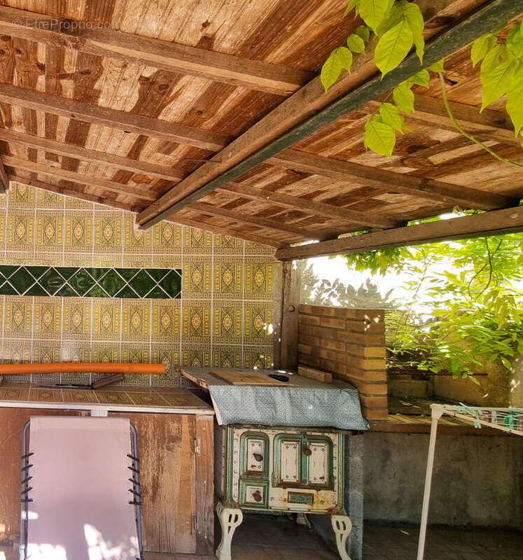 cuisine d'ete - Maison à CARCASSONNE