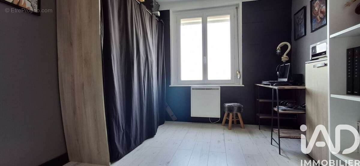 Photo 7