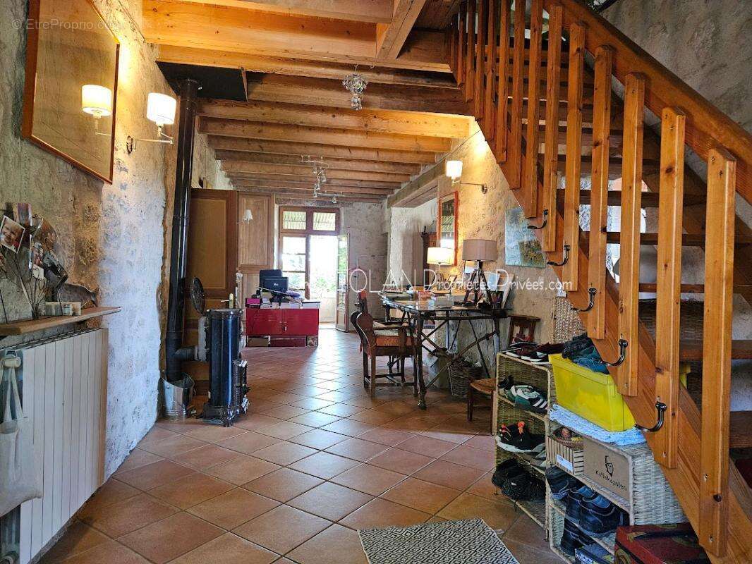 Maison à LAROQUE-TIMBAUT
