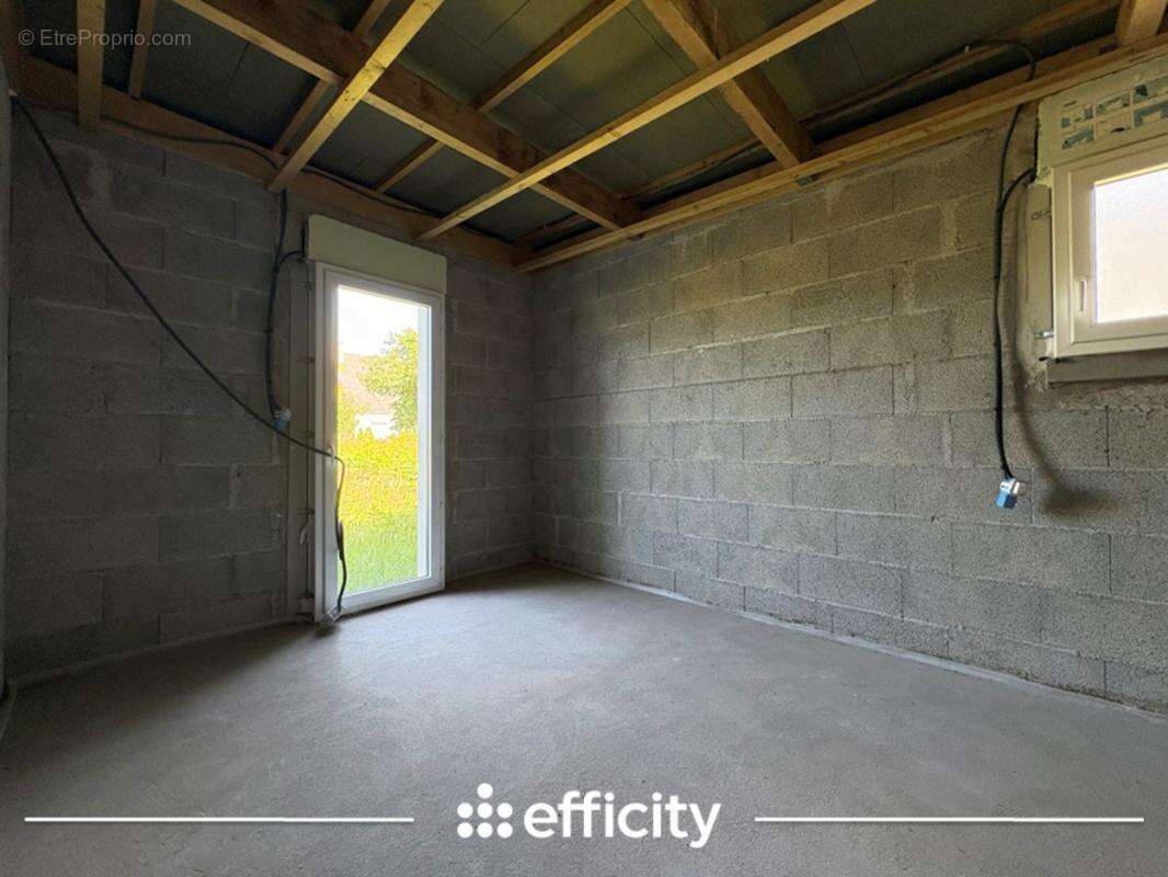 Maison 82 m² à Plobannalec-Lesconil  - photo 8