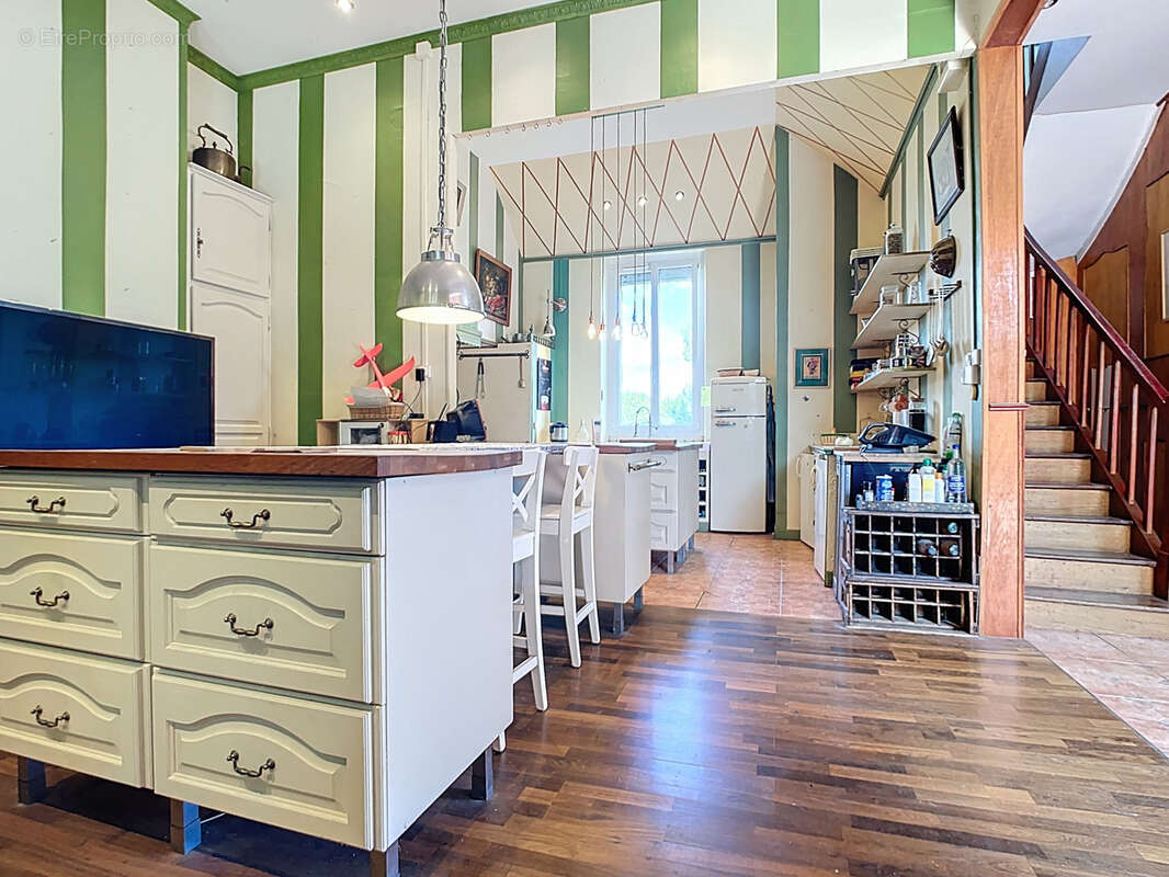 Maison à MONTMIRAIL