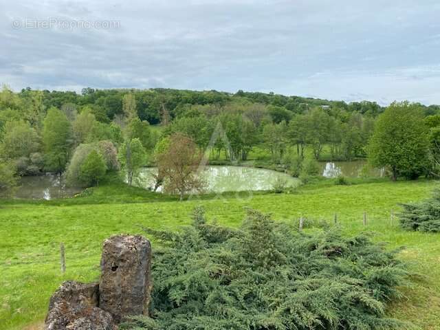 Maison à CHASSENEUIL-SUR-BONNIEURE