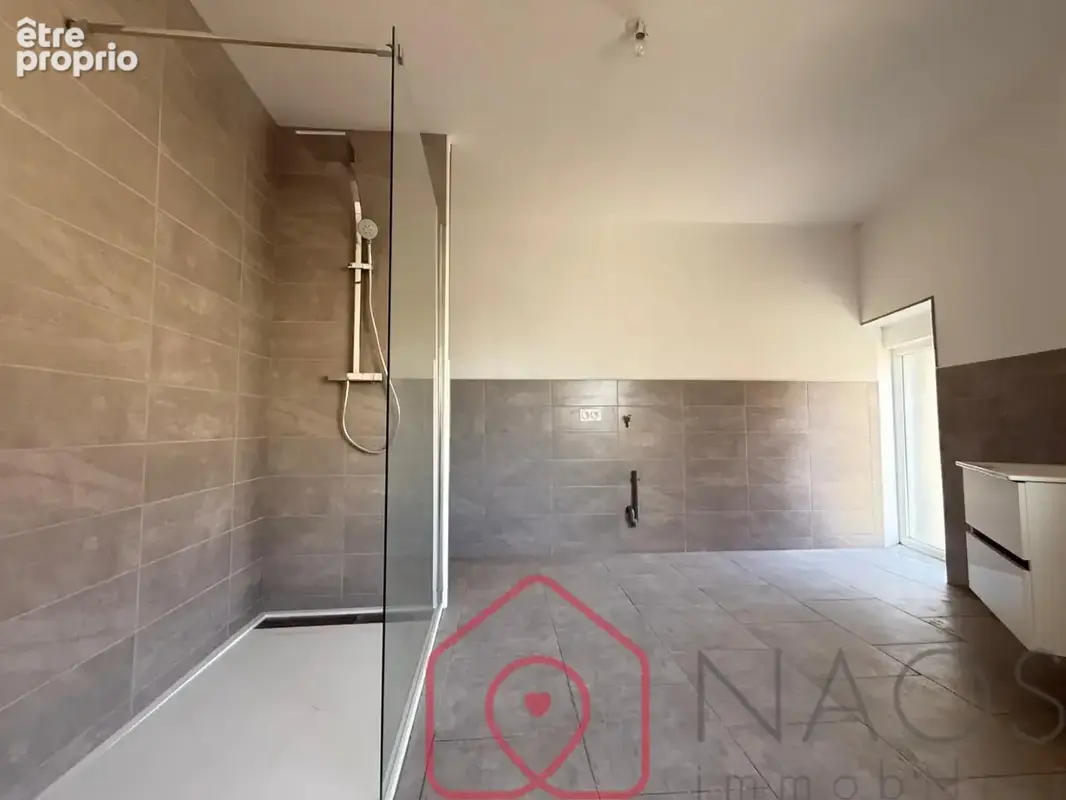 Beaumont-en-argonne  maison familiale avec grange de 110 m²  beau potentiel ! - photo 7