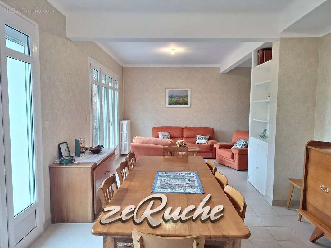 Maison à VILLERS-BOCAGE