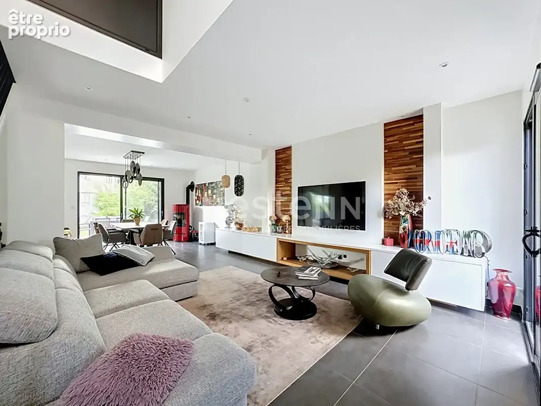 Gouvieux centre, maison d'architecte-toit plat 135 m² habitables -jardin - photo 2