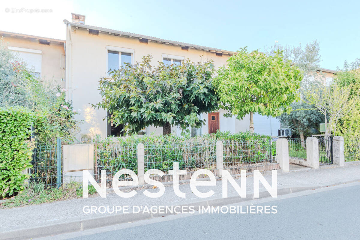 Maison à SAINT-JUERY