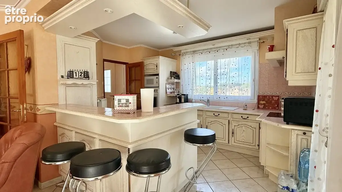 Maison 6 pièces 140 m² à vendre à Briosne-Les-Sables (72110) - photo 6