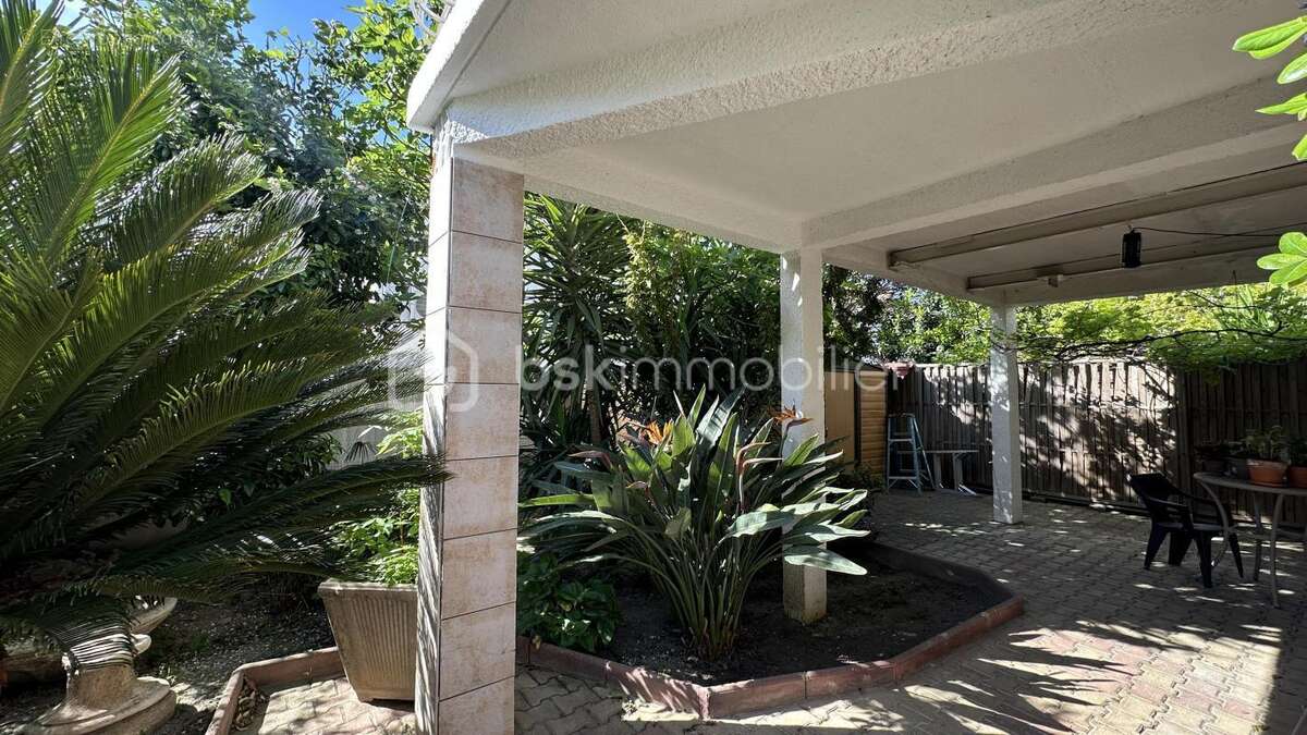 Maison catalane rénovée – 175 m² – 5 chambres – garage – jardin - photo 21