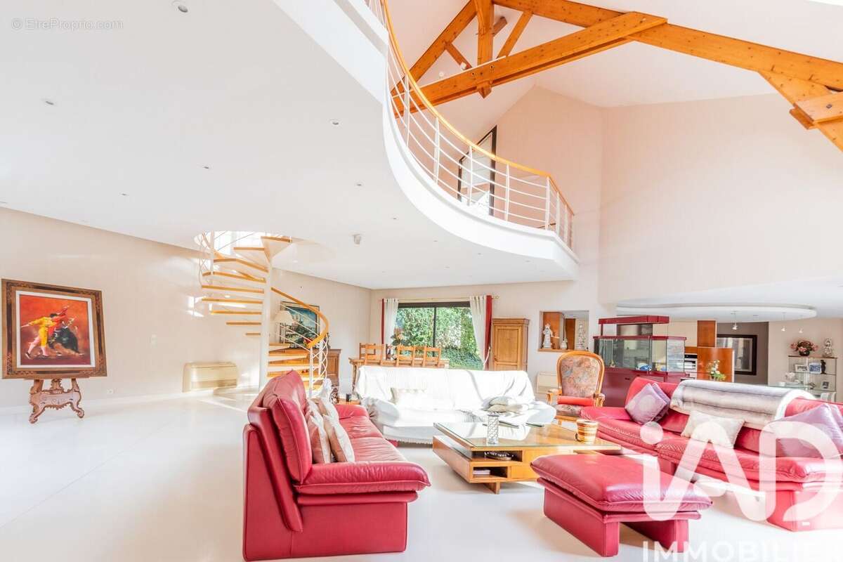 Photo 6 - Maison à VERRIERES-LE-BUISSON