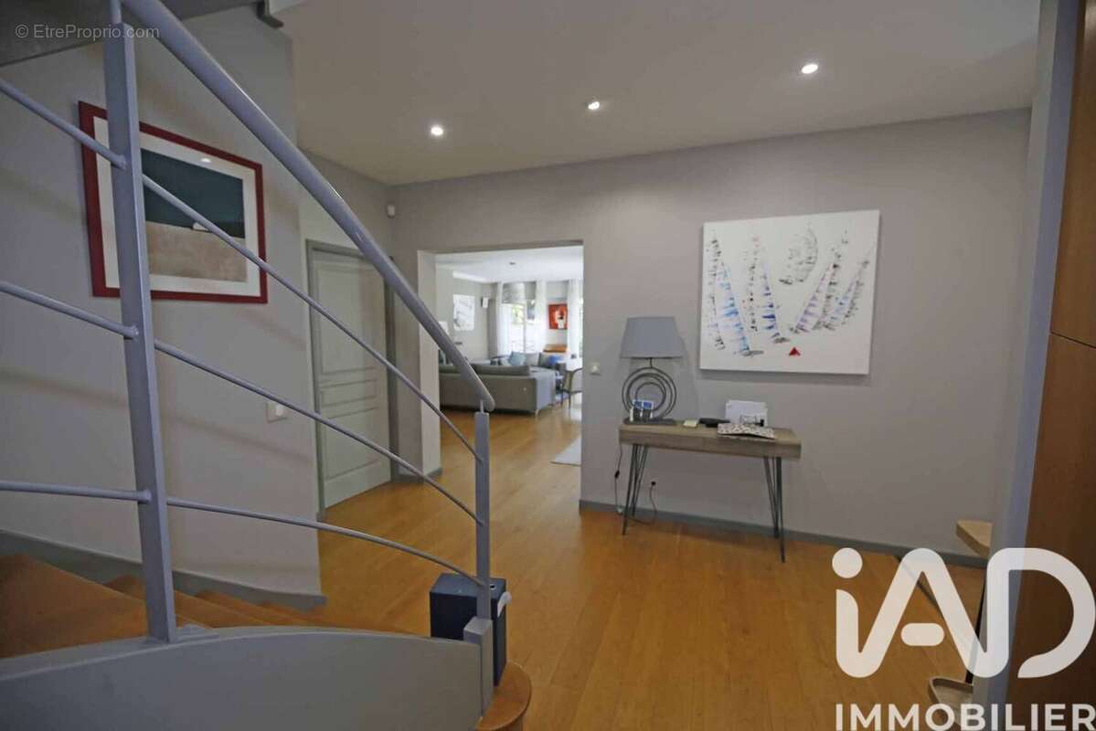 Photo 5 - Maison à NOGENT-SUR-MARNE
