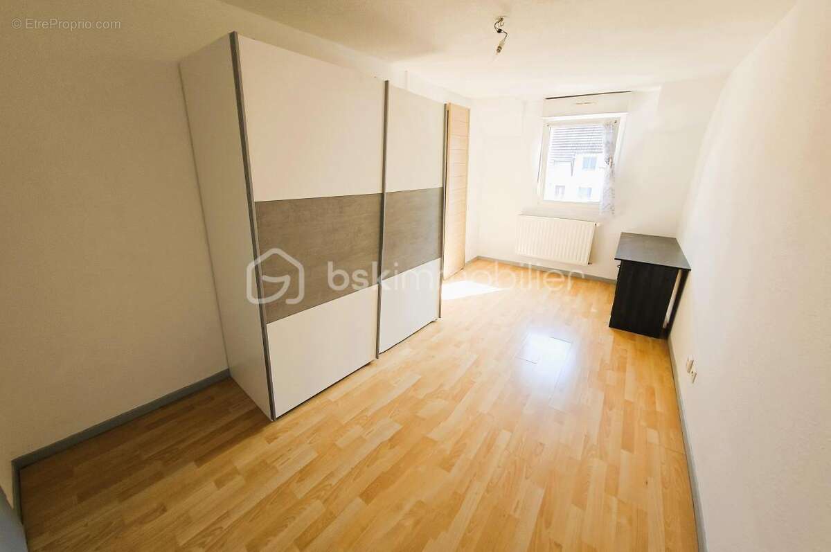 Maison mitoyenne 115 M2 sur 348 M2 terrain Foussemagne - photo 5