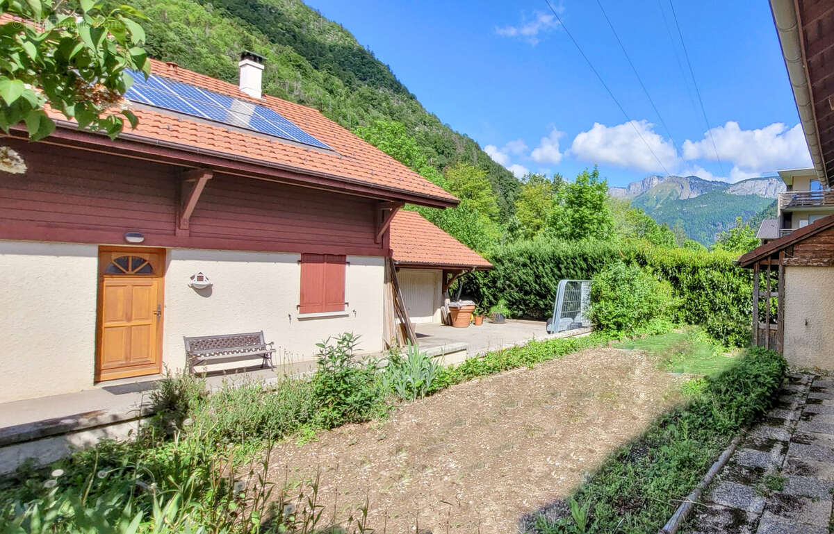 Maison à THONES