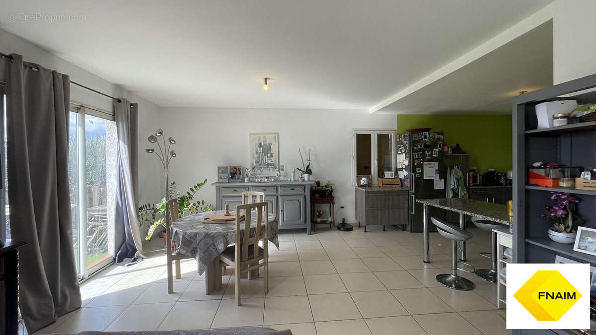 Maison à HAUTEFAGE-LA-TOUR