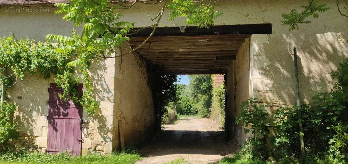 Maison à RUFFEC
