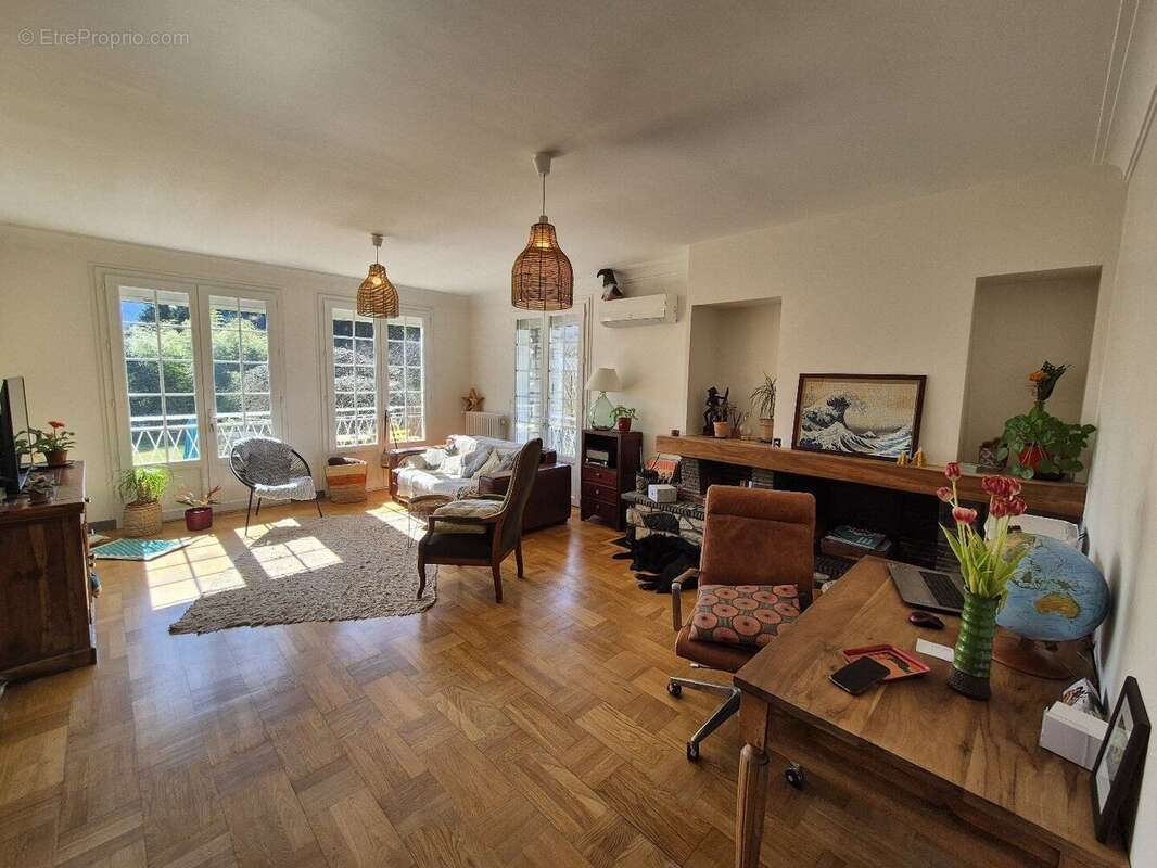 Maison avec grand jardin et garage - photo 5