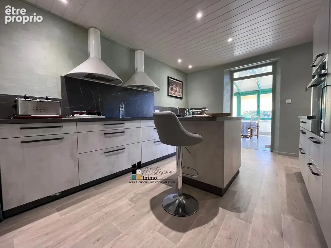 Maison 8 pièces 137 m² à vendre à Sarrewerden (67260) - photo 2