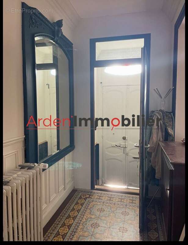 Maison à CHATEAU-PORCIEN