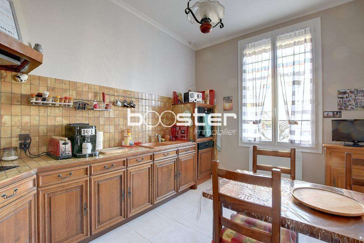 Rangueil Saint Agne- Grande maison 4 Pièces avec 2 garages sur terrain - photo 3