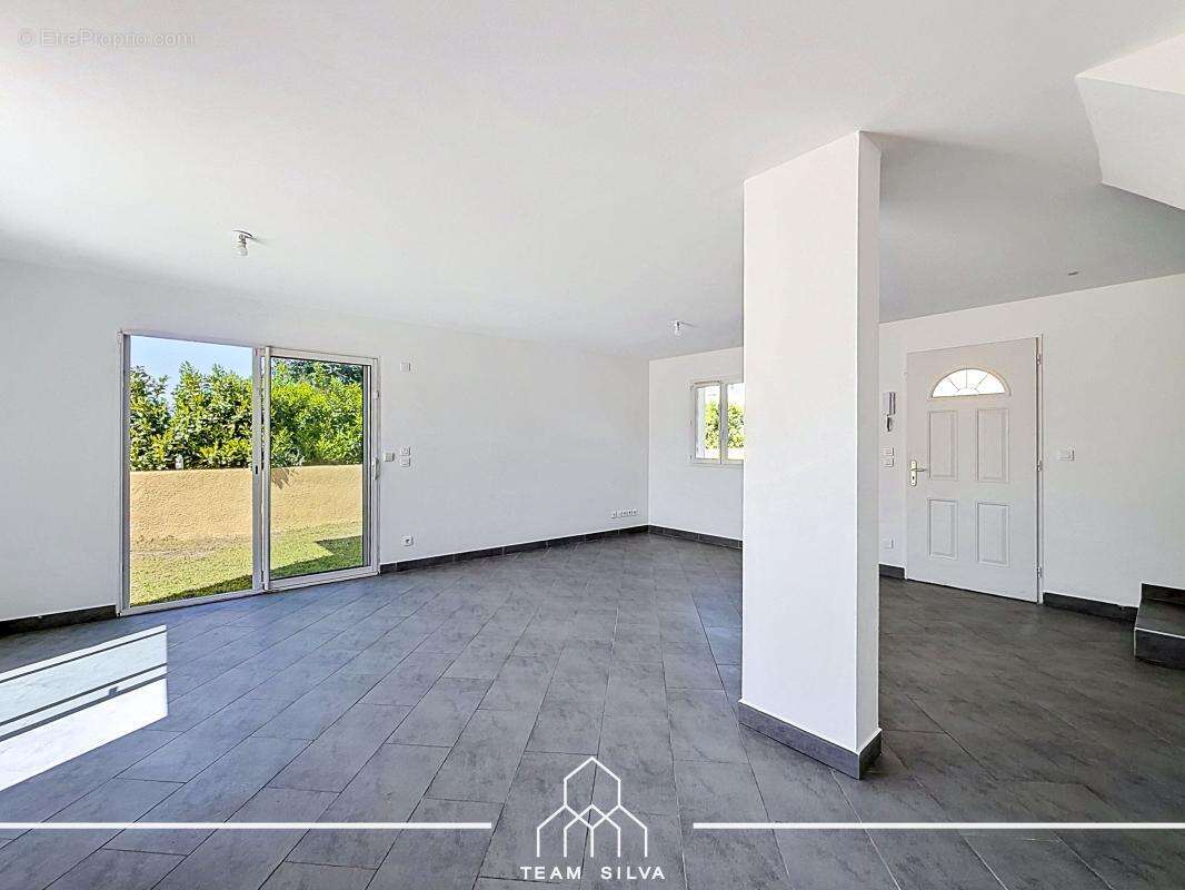 Maison 80 m² à Chasse-Sur-Rhone  - photo 6