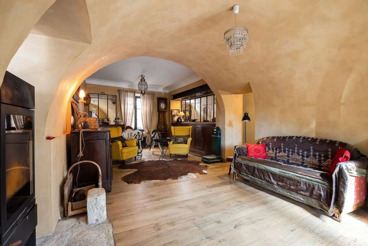 Maison à LA COLLE-SUR-LOUP