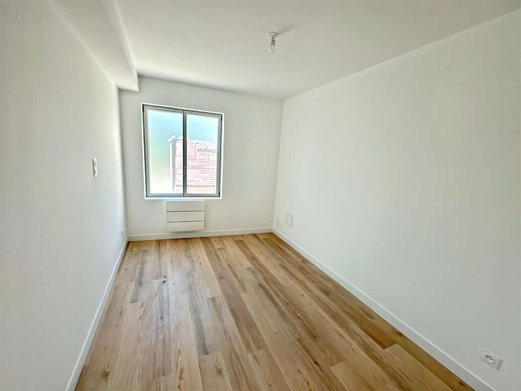 Maison à SAINT-GENIES-DES-MOURGUES