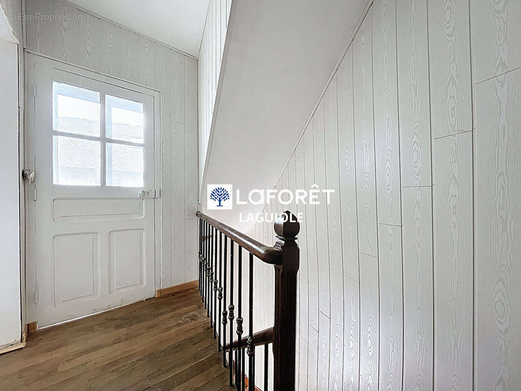 Maison à SAINT-AMANS-DES-COTS