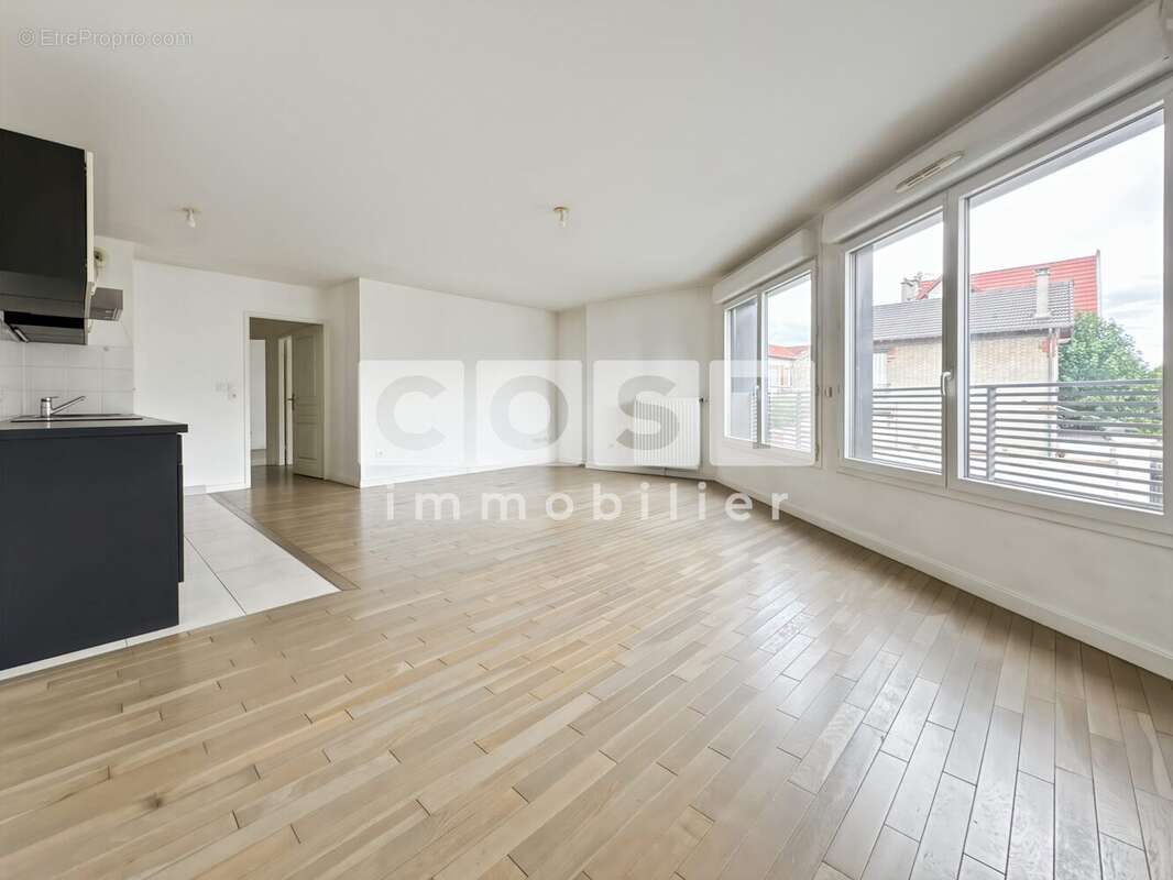 Appartement à BOIS-COLOMBES