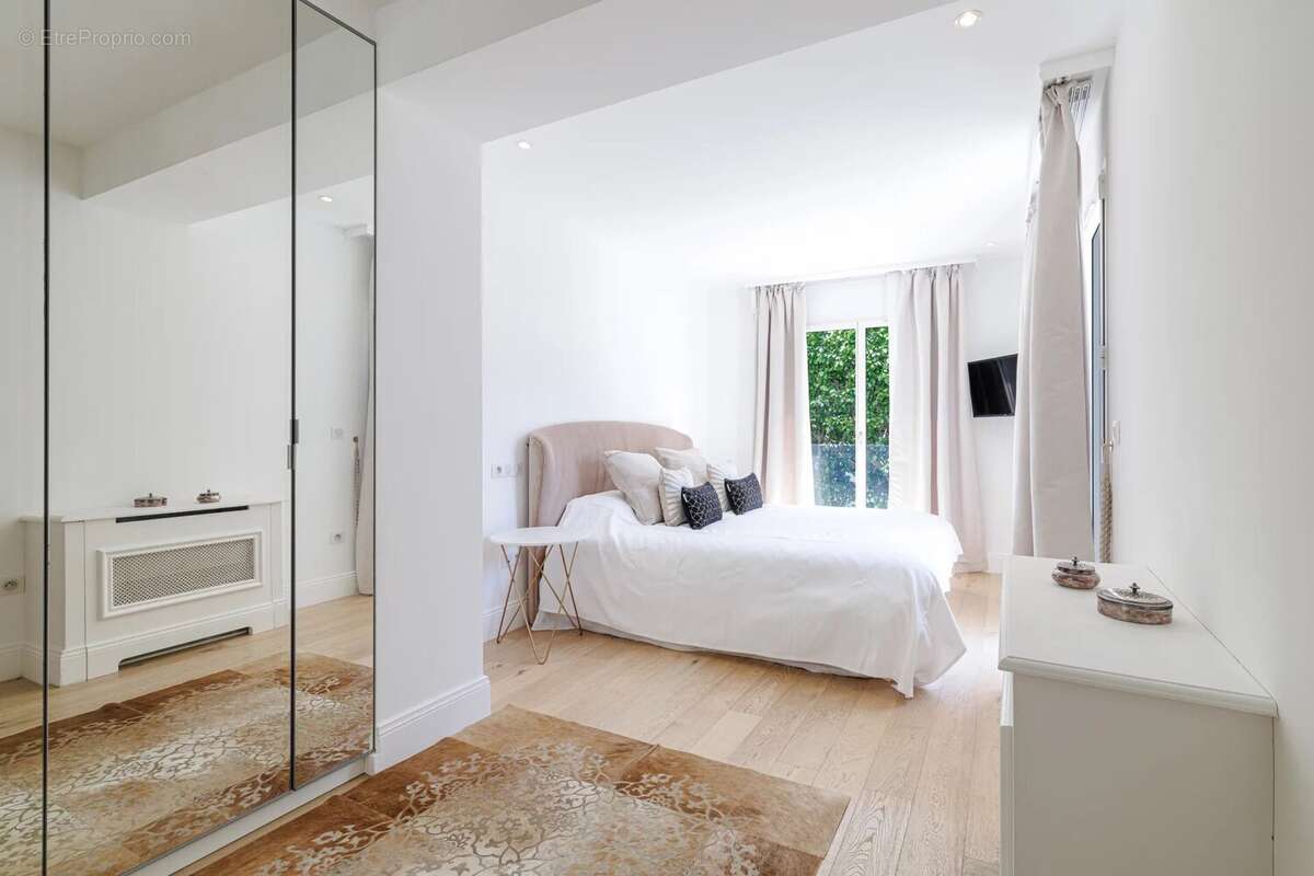 Maison à SAINT-JEAN-CAP-FERRAT