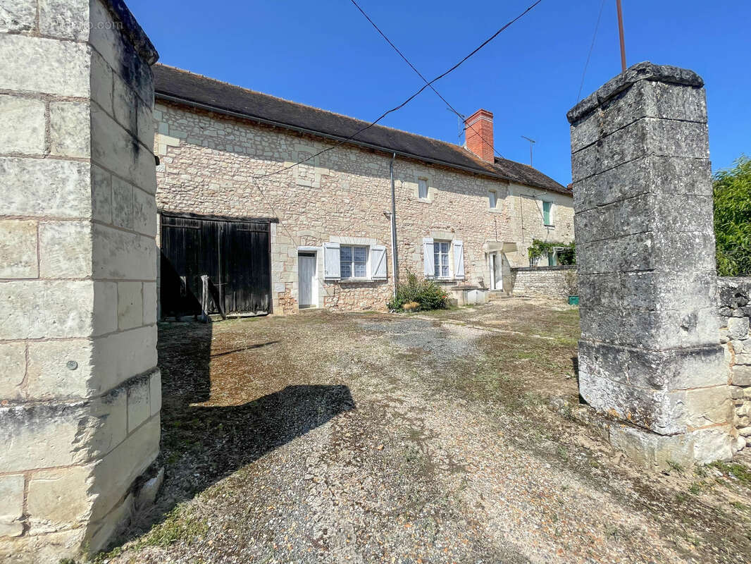 Maison à SAINT-SAUVEUR