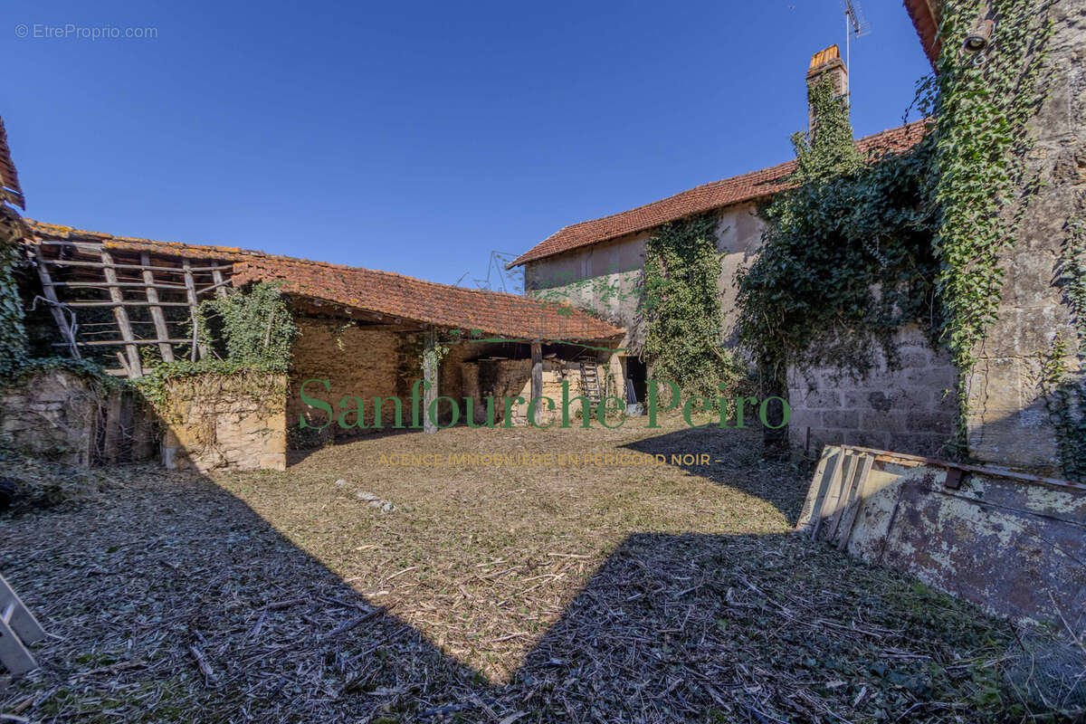 Maison à SARLAT-LA-CANEDA