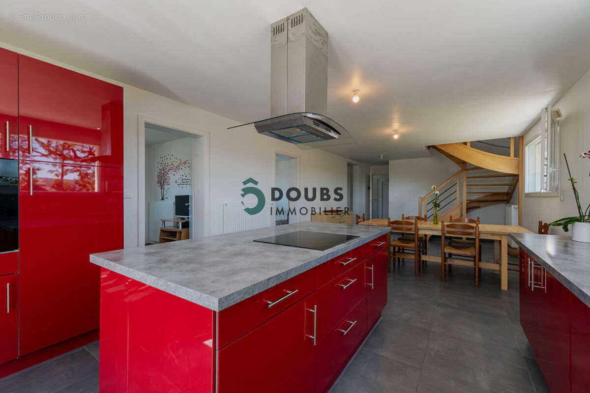 Maison orchamps-vennes 6 pièces 134 m2 - photo 6