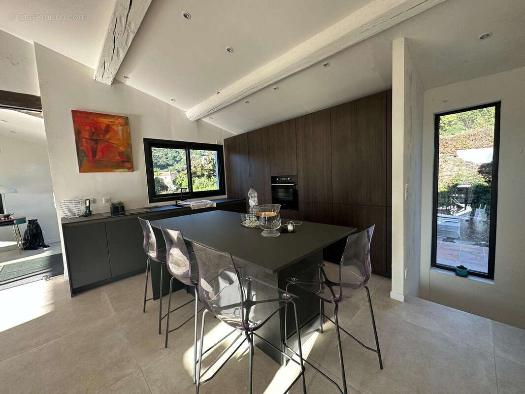 Maison à CAVALAIRE-SUR-MER