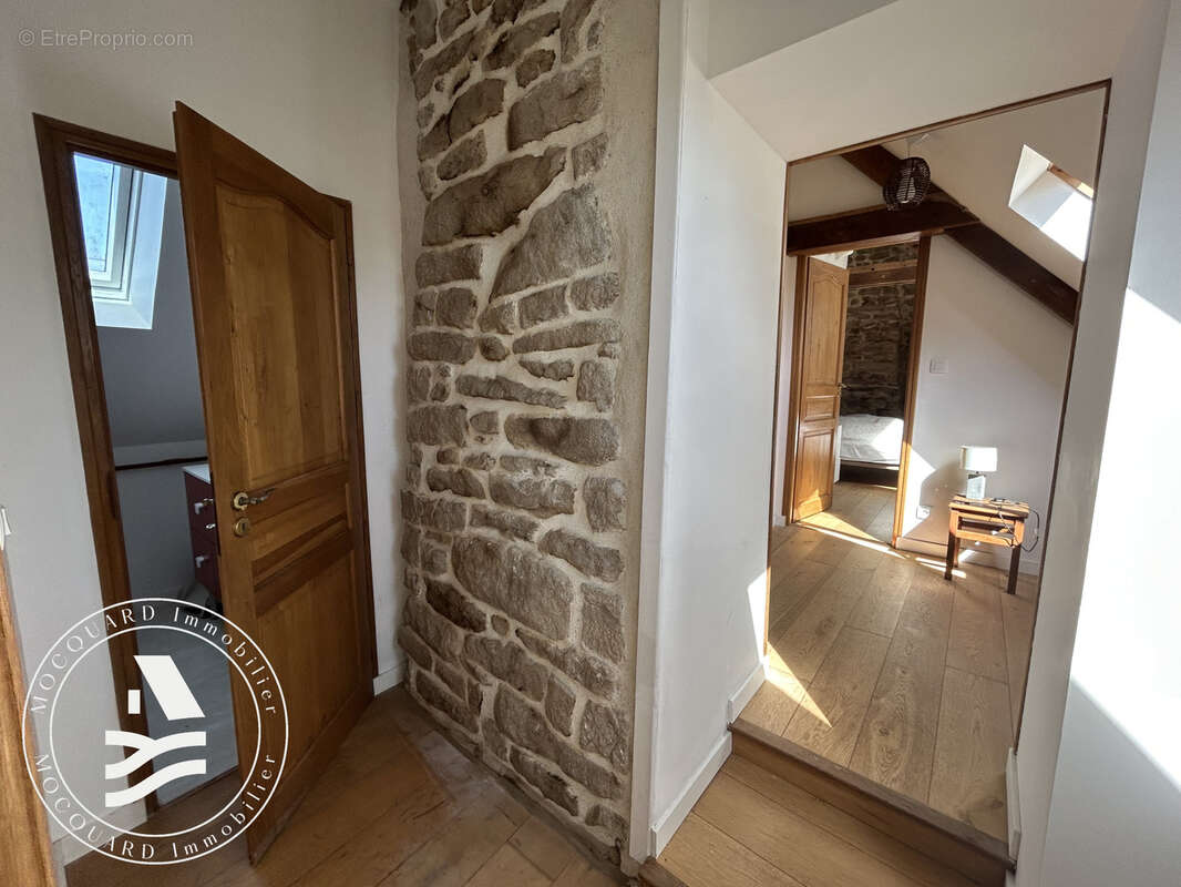 Maison à LOCMARIAQUER